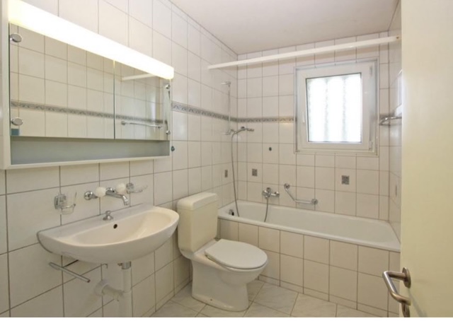 Badezimmer Modernisierung - Vorher